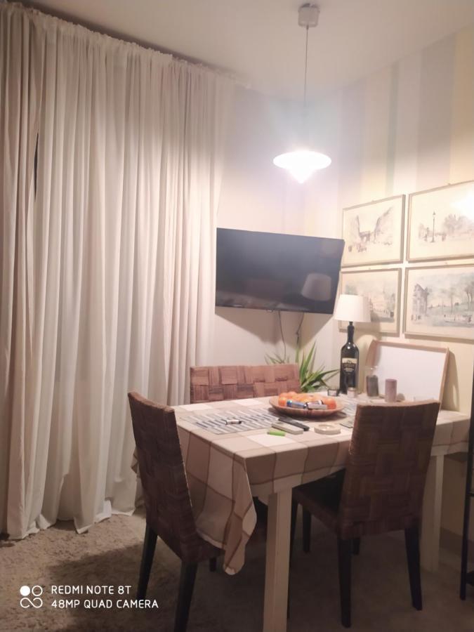 Room In Private Apartment Florencja Zewnętrze zdjęcie